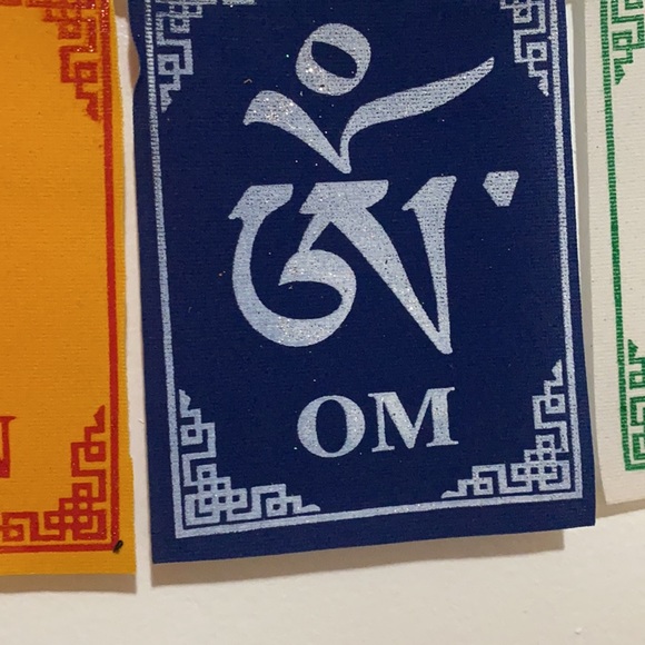 Medium size glitter prayer flags. - Picture 2 of 2